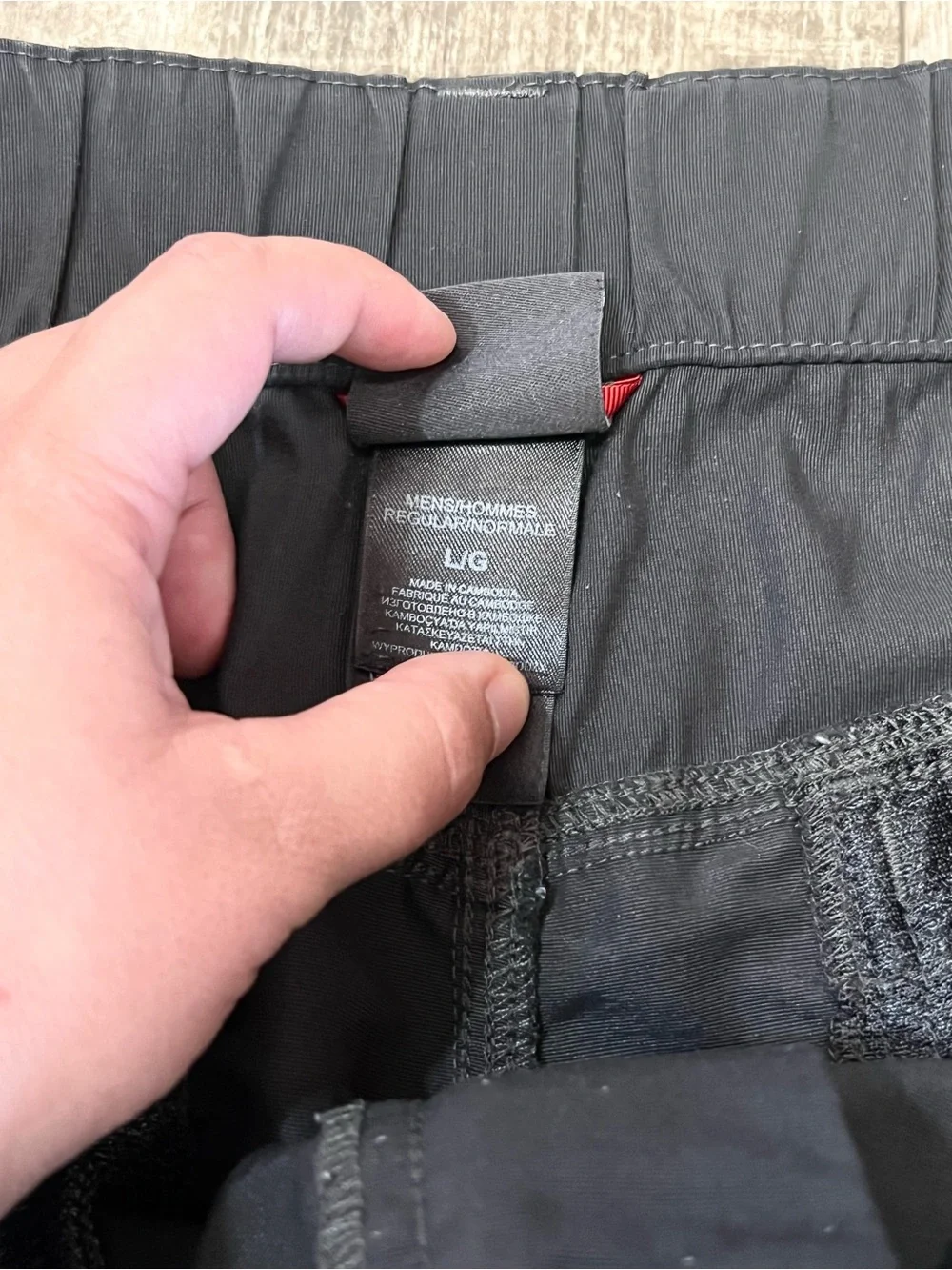 THE NORTH FACE Convertible Zip-Off Cargo Hiking Pants Mens L Dark Charcoal Grey